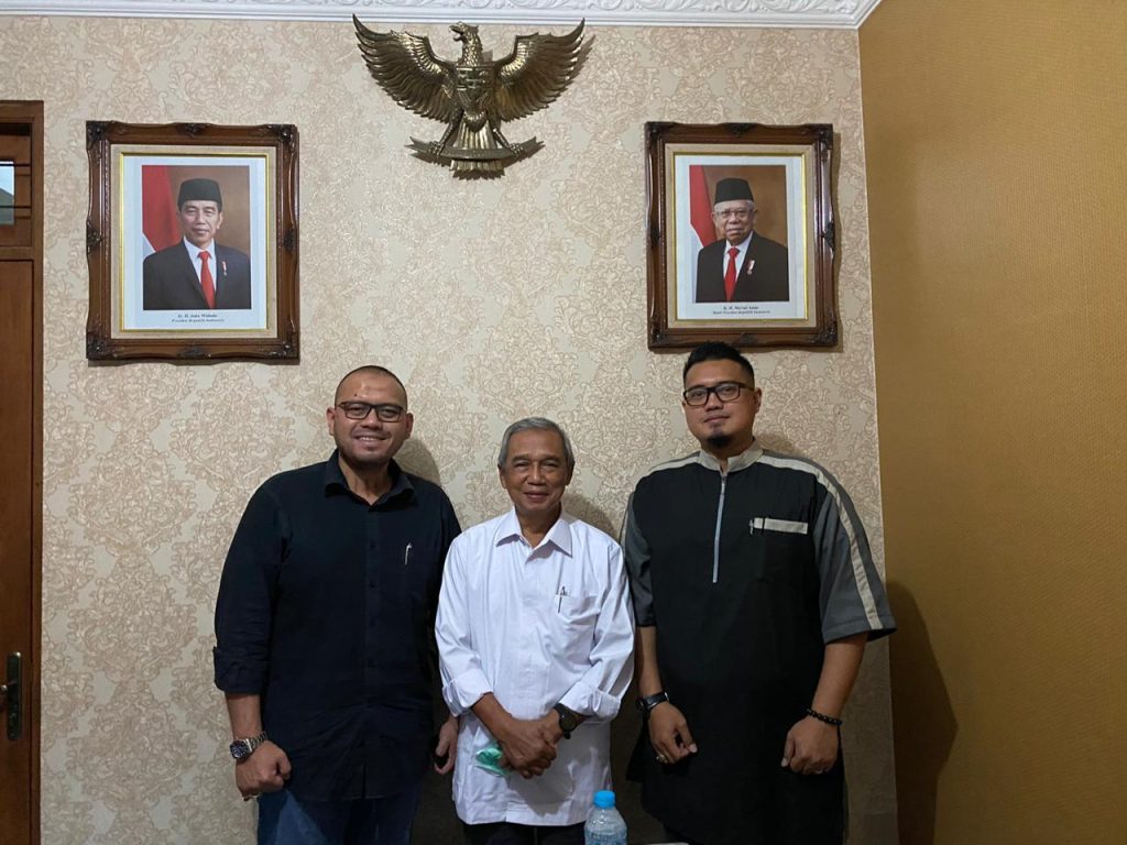Mantan KPK, Dr. M Busyro Muqoddas memberikan klarifikasi