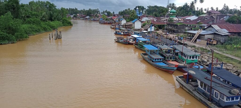 Hilir Sungai Desa Setia Karya Kec. Natal