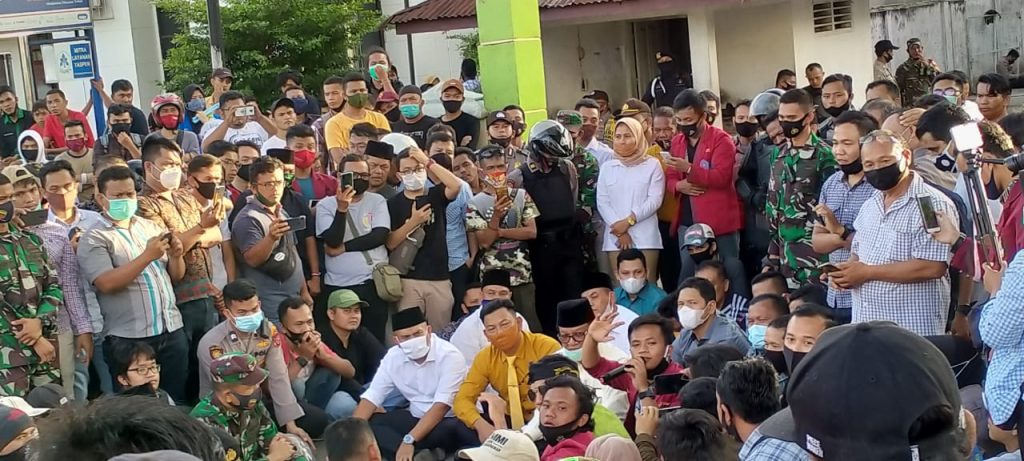 DPRD Sidimpuan Tolak Omnibus Law
