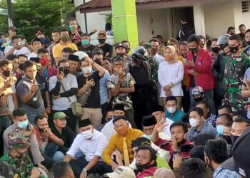 DPRD Kota Padangsidimpuan Saat Menanggapi Tuntutan Massa Aksi Damai oleh AMISABI