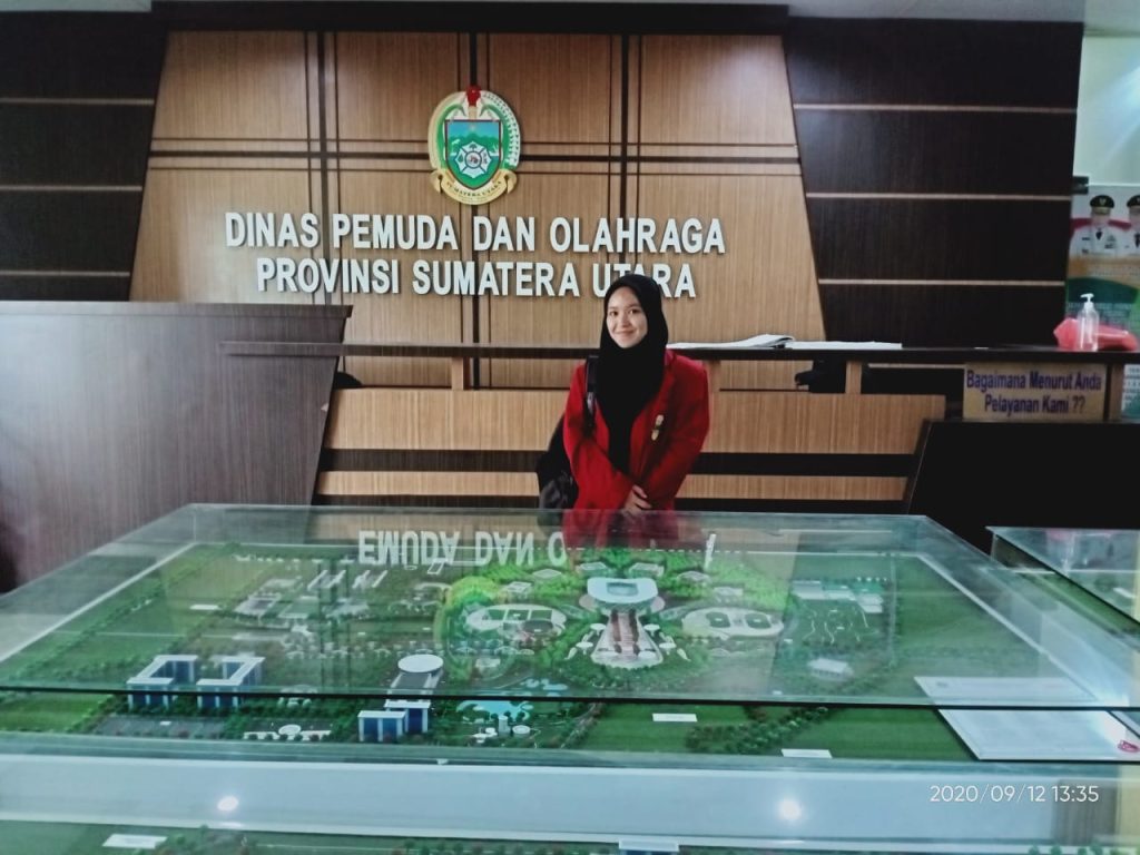 Reinterpretasi Cendekiawan Berpribadi