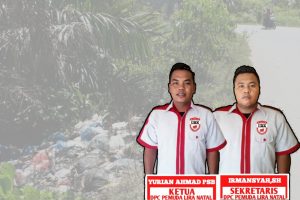 Tumpukan Sampah Warnai Bahu Jalan