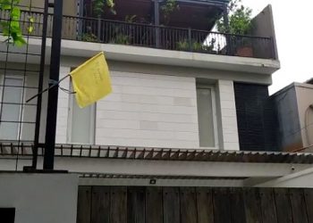 Bendera Kuning Jadi Simbol Berduka