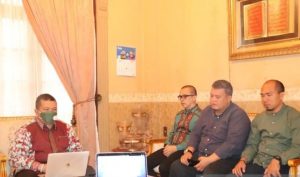 Bupati Tapsel