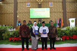 Wisuda Aufa Royhan