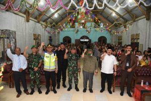 Bupati Dolly Bersama Kapolres Zamroni